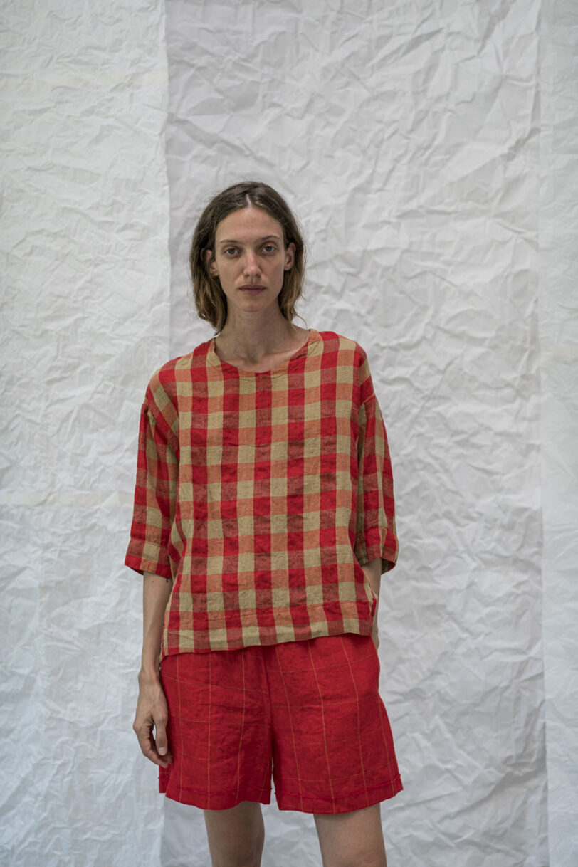 Brand: AeQuamente - Modello: BLOSE - Var1 quadri rosso/beige - immagine 2