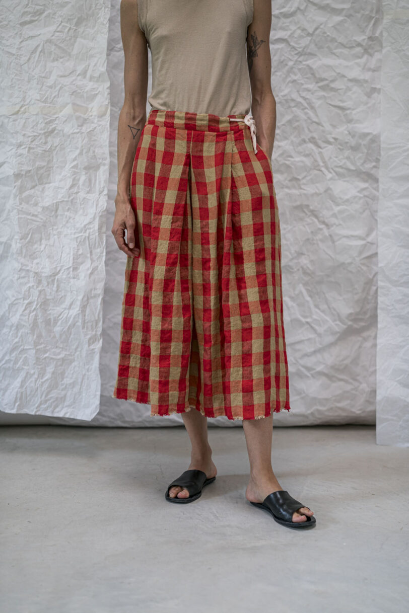 Brand: AeQuamente - Modello: Skirt - Var1 quadri rosso/beige - immagine 2